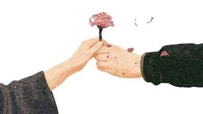 أول ظهور علني لزوجة مصطفى قمر الثانية التي أخفاها عن الأنظار