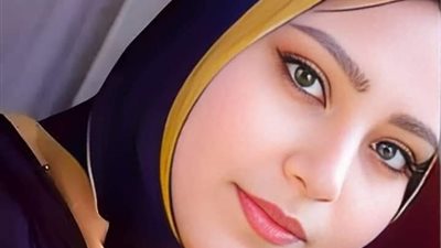 ولدت كوثر علي شاطئ البحر 