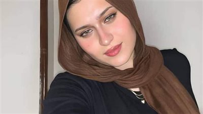 اكتفيت بها للكاتبه ساره الحلفاوي 
