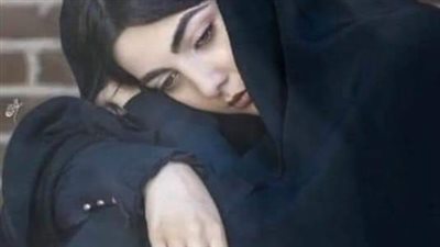 زوجي دخل عليا الشقة لقاني قاعدة بعيط